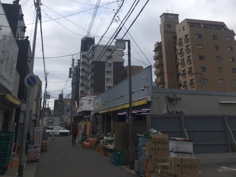 美野島商店街周辺で見かけた、昔ながらの個人経営のお店の外観