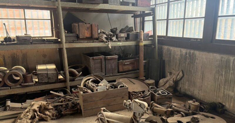 万田坑作業場の道具たち