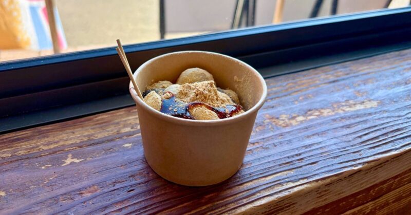相島のカフェで楽しめる和スイーツ「ぎゅうひと」